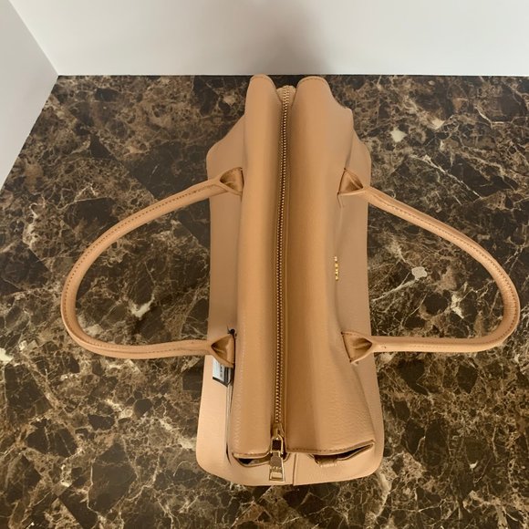 NWT Leather BCBG Satchel in Stone - Picture 4 of 7